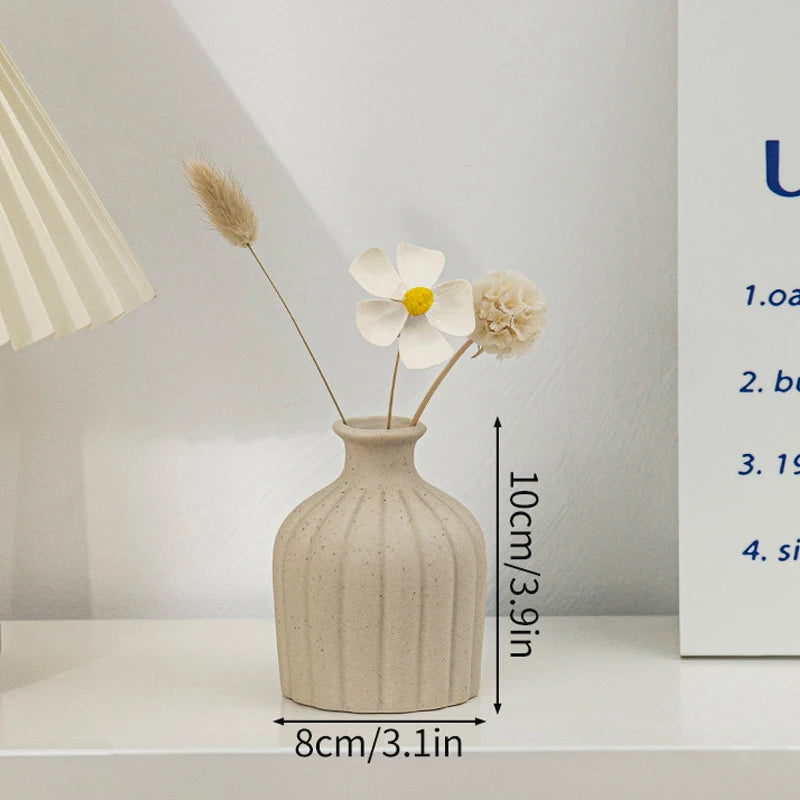 Nordic White Vase – Minimalist Home Decor Accent