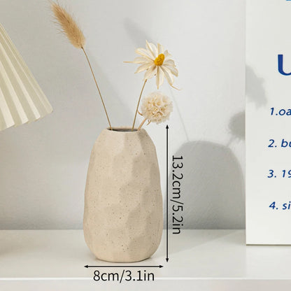 Nordic White Vase – Minimalist Home Decor Accent