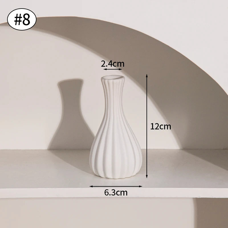 Nordic White Vase – Minimalist Home Decor Accent