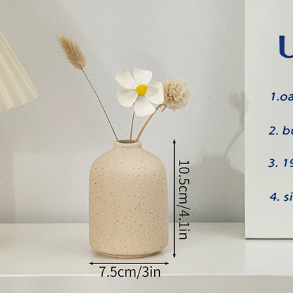 Nordic White Vase – Minimalist Home Decor Accent