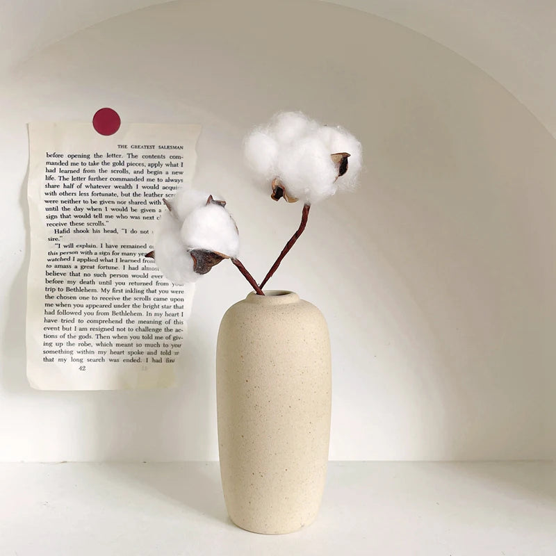 Nordic White Vase – Minimalist Home Decor Accent