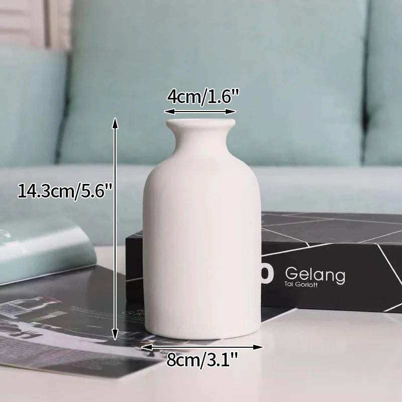 Nordic White Vase – Minimalist Home Decor Accent