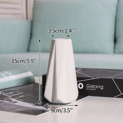 Nordic White Vase – Minimalist Home Decor Accent