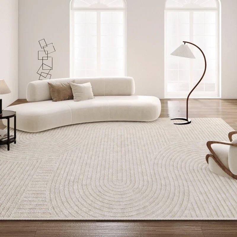 Beiger Teppich mit geometrischem Muster – Moderner, minimalistischer Teppich für Zuhause