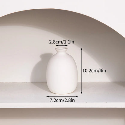 Nordic White Vase – Minimalist Home Decor Accent