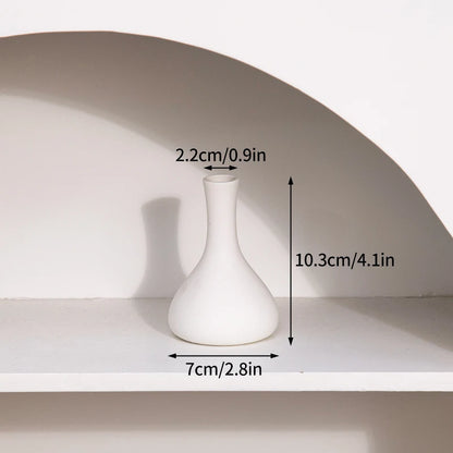 Nordic White Vase – Minimalist Home Decor Accent