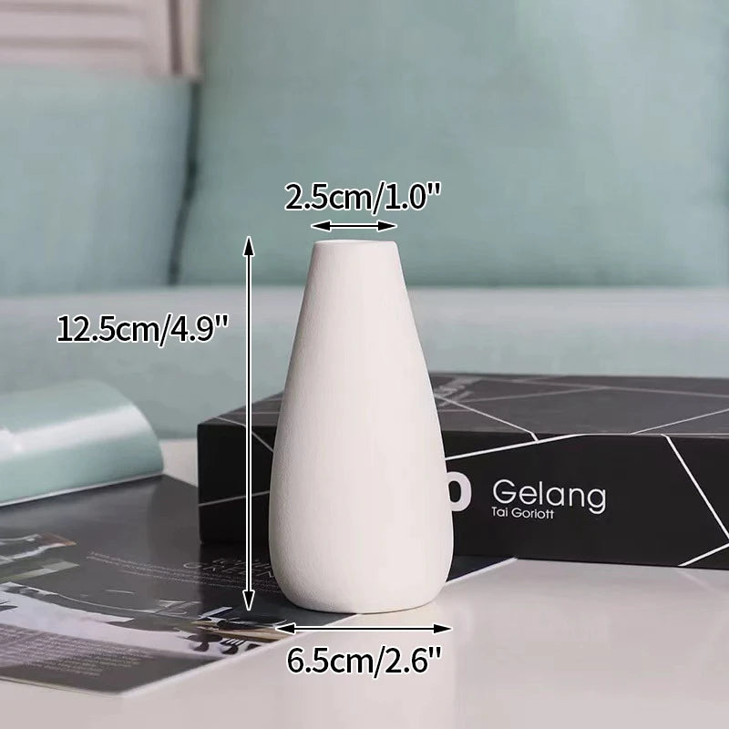 Nordic White Vase – Minimalist Home Decor Accent