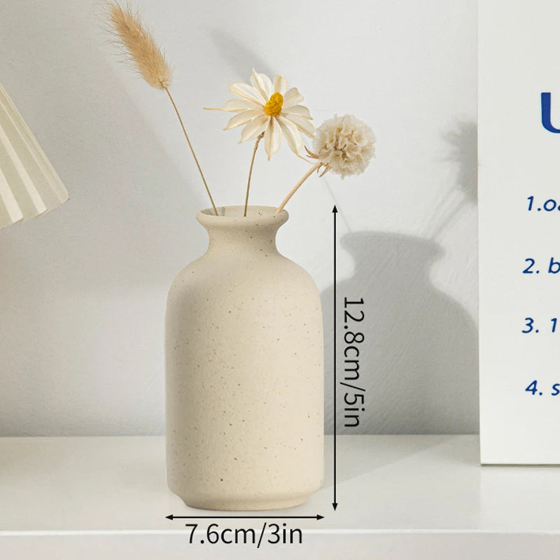 Nordic White Vase – Minimalist Home Decor Accent