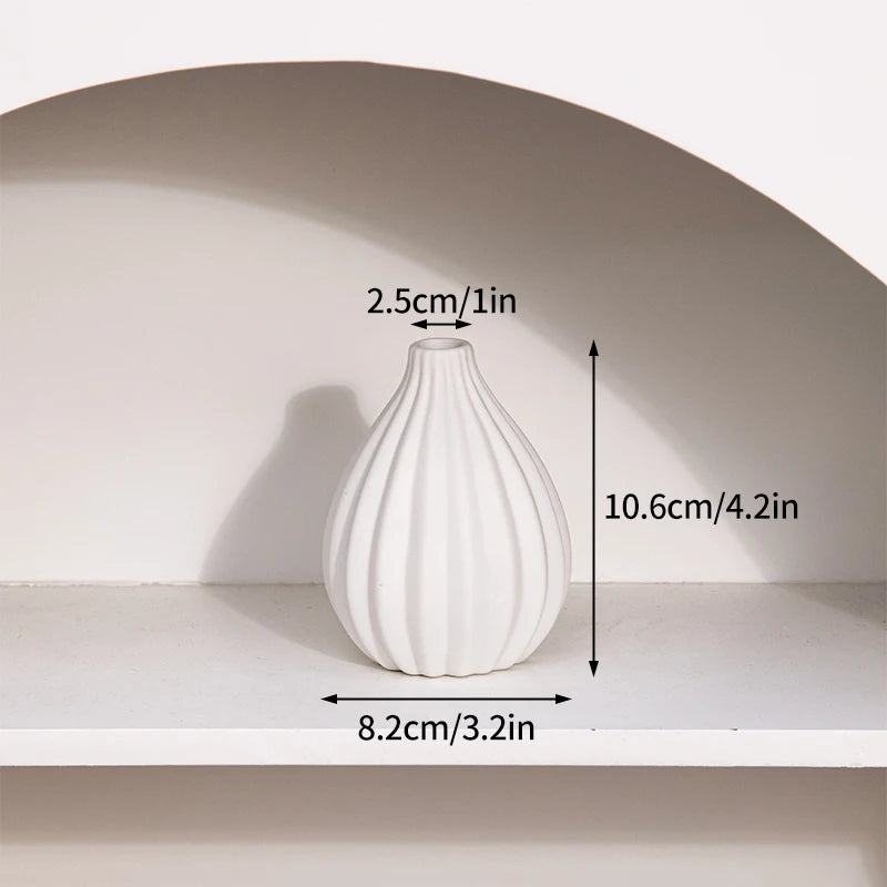 Nordic White Vase – Minimalist Home Decor Accent